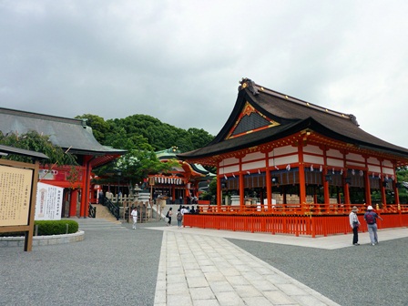 伏見稲荷20121001-3.jpg