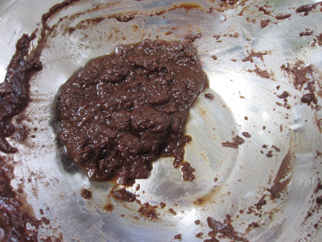チョコ混ぜ混ぜ