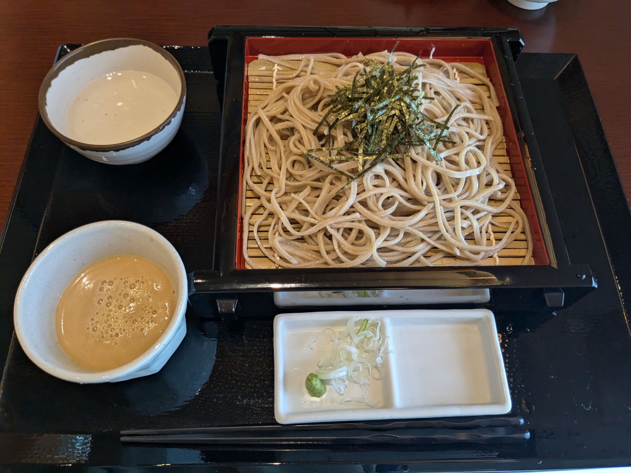 群馬県吾妻郡中之条町そば屋　カチソバ　ランチ　カシューナッツそば