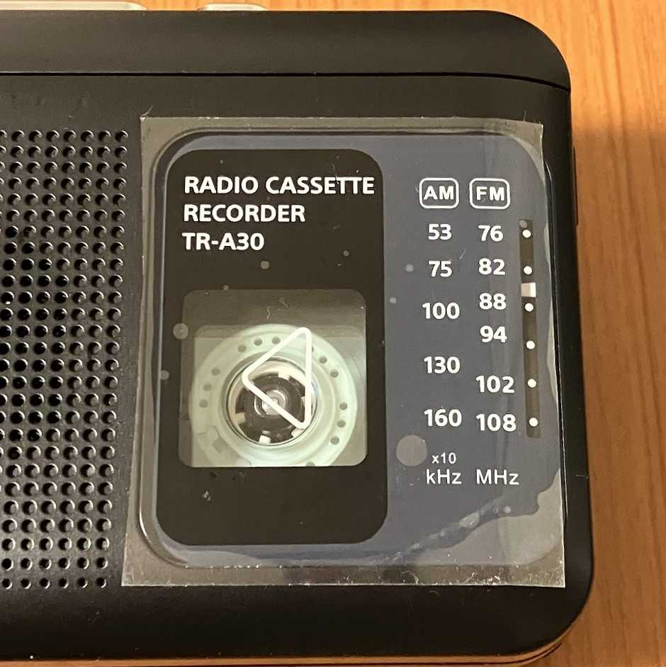 オーディオ機器 aiwa TR-A30 ラジオカセットレコーダー(録音可能
