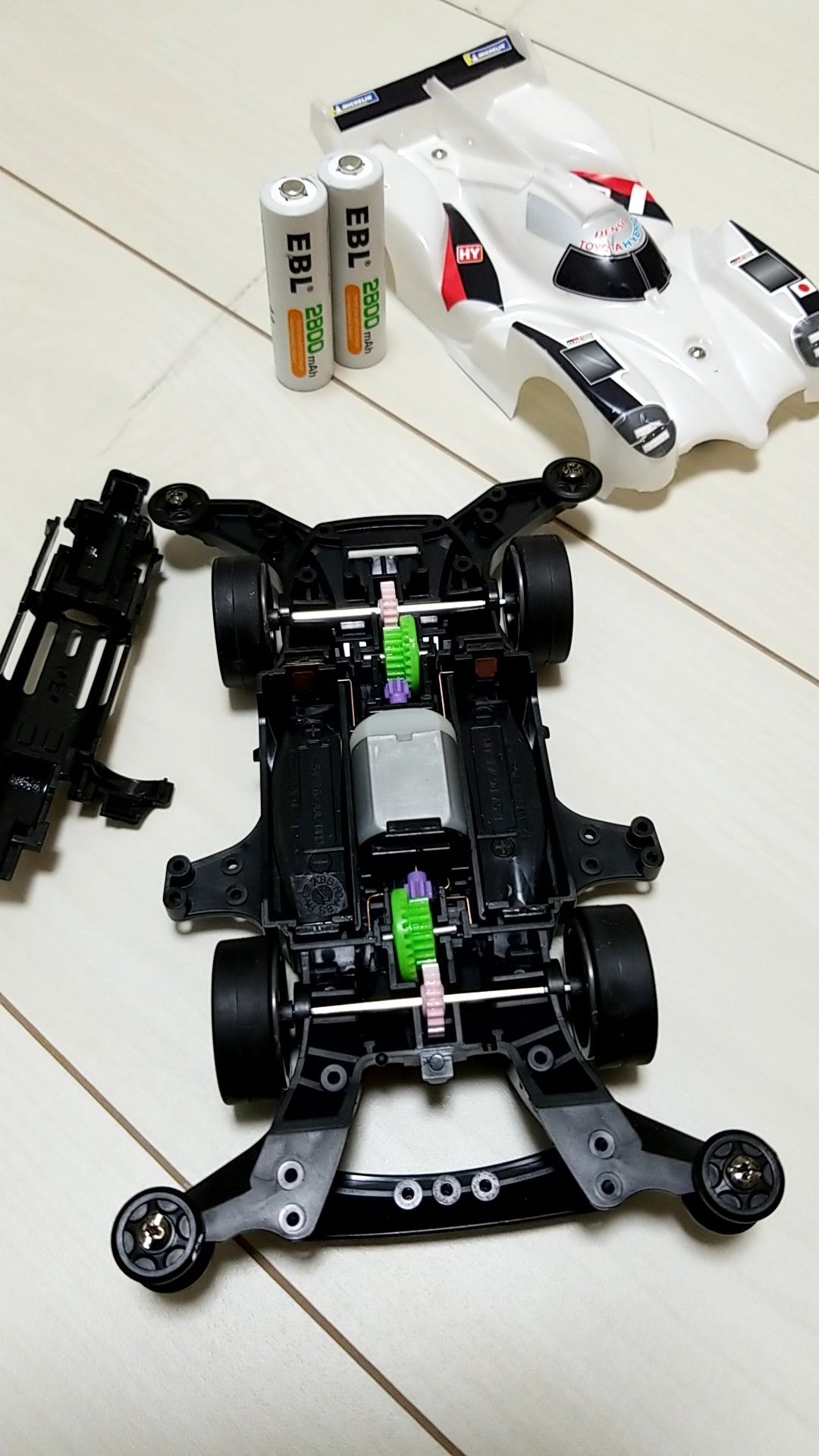 息子の誕生日に ミニ四駆 なーべ 子育てとかラジコンとか シングルファーザー奮闘録 楽天ブログ