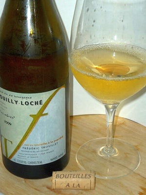 Dm.Trouillet Les Mures 2009 glass.jpg