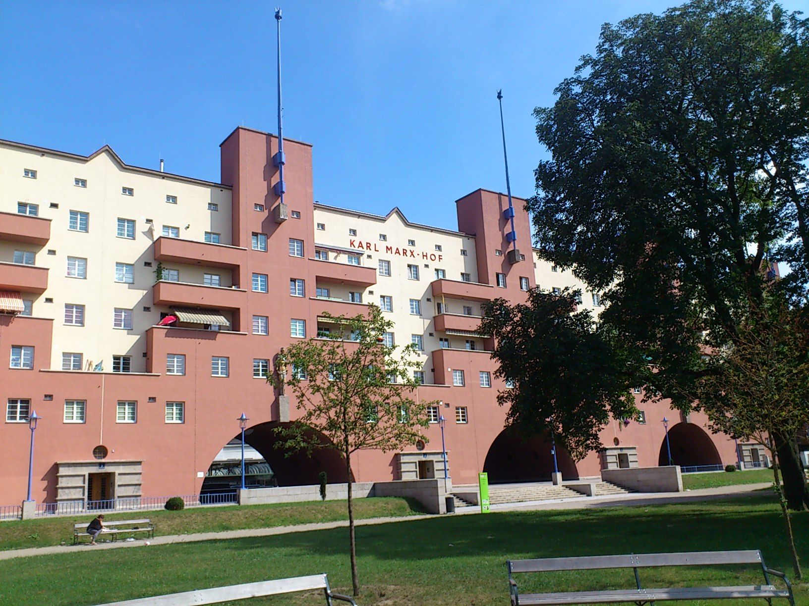 Karl Marx Hof (19261930) カール・マルクス・ホフ ヨーロッパの近代集合住宅群 楽天ブログ