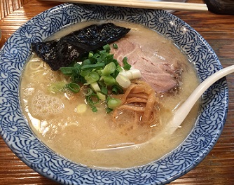 ラーメン 久留米ラーメン金丸 ラーメン.JPG