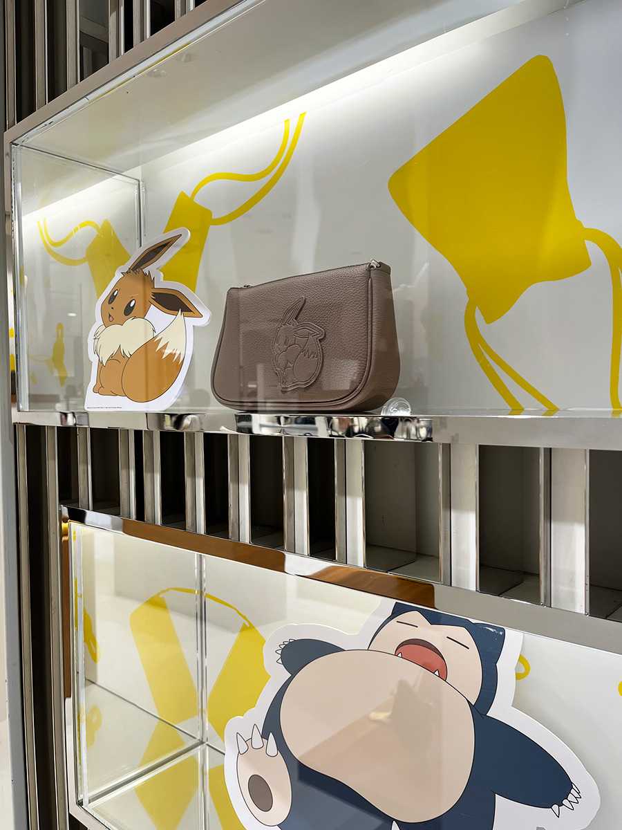 伊勢丹新宿で見つけた、VASICからピカチュウのバッグやチャームが