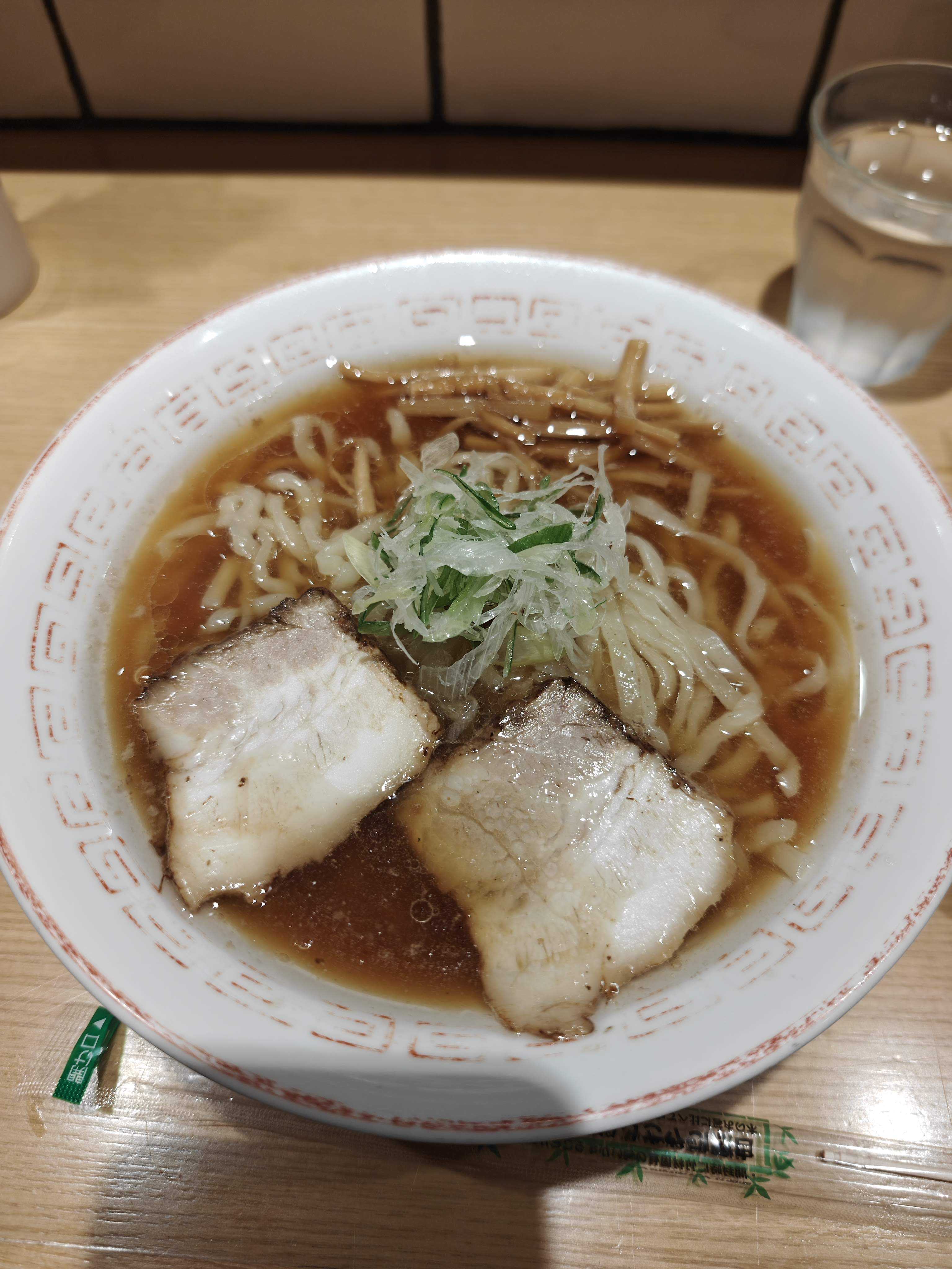 新橋駅　ラーメン　きたかた食堂　無化調醤油らーめん
