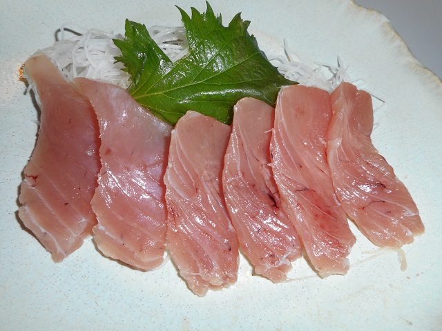 キハダマグロのお刺身2