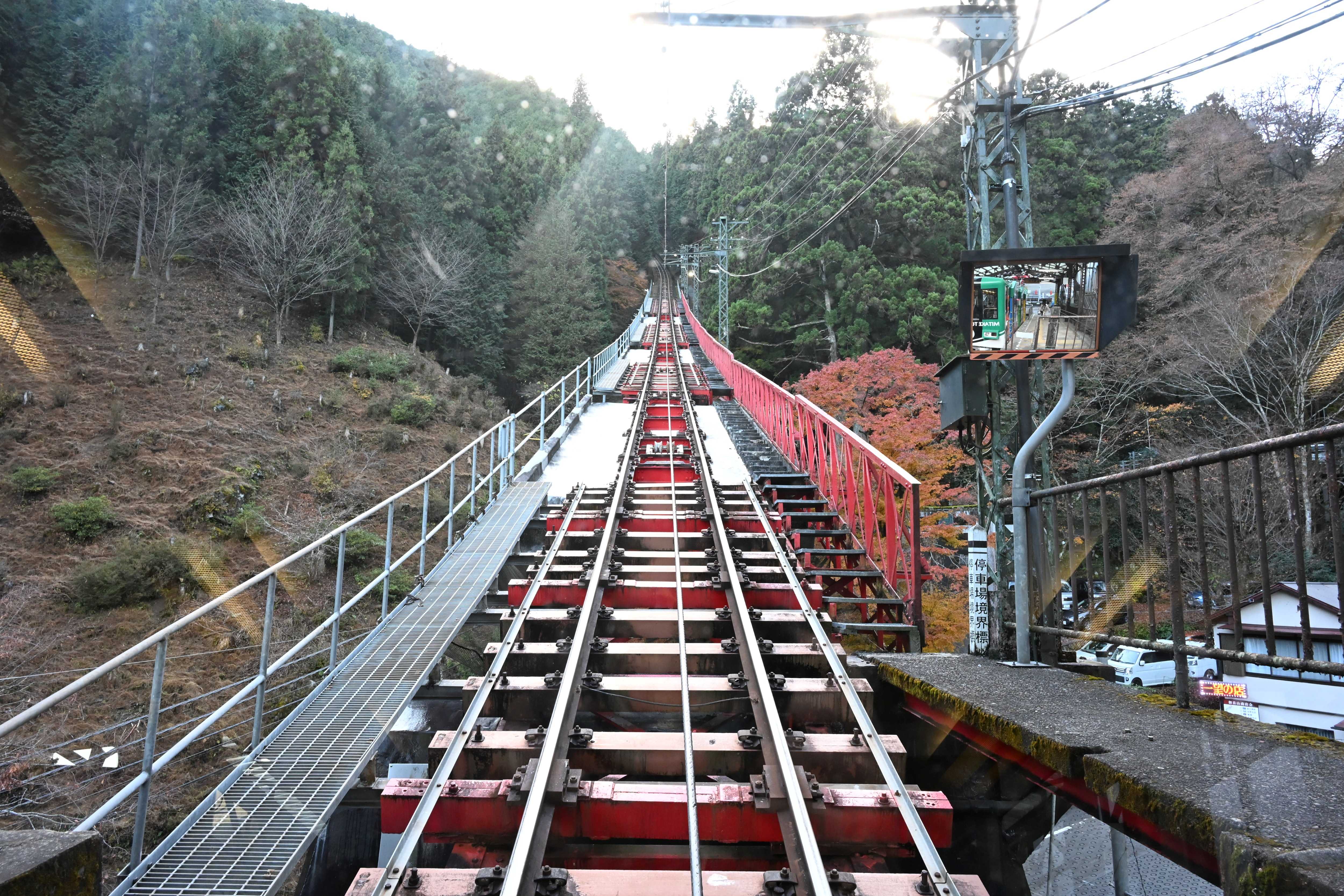 御嶽登山鉄道ケーブルカー（滝本駅→御岳山駅）【2025年秋】 | 小市民の日記 - 楽天ブログ