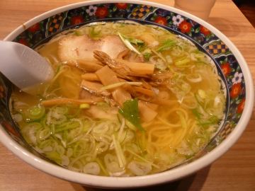 あじさいの塩ラーメン