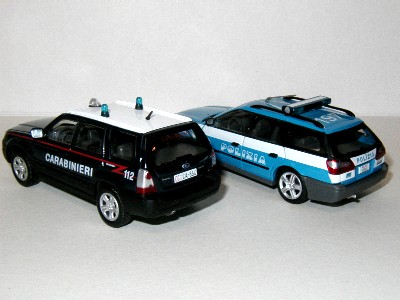 itarianpolicecars02.jpg