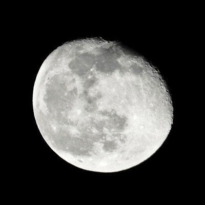 十八夜の月