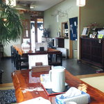 山しょう店内.jpg