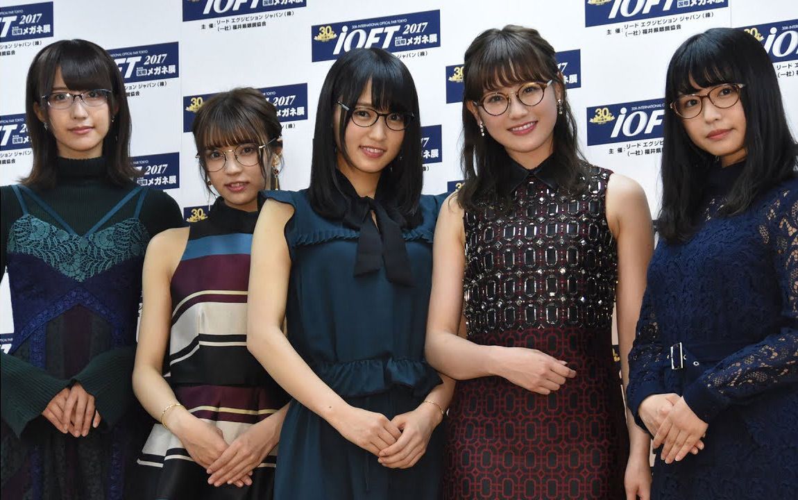 欅坂46 菅井友香 長濱ねるら メガネ選抜 お披露目 第30回日本メガネベストドレッサー賞 ルゼルの情報日記 楽天ブログ