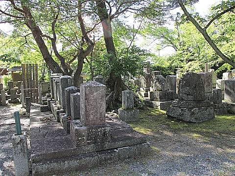 スポット探訪 京都 左京 金戒光明寺細見 6 西雲院 会津墓地 紫雲石 王鞬南の墓 会津小鉄墓 池玉瀾墓 ほか 遊心六中記 楽天ブログ