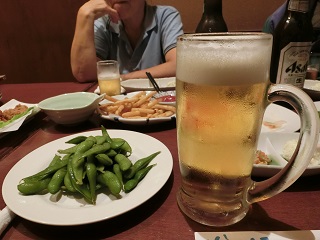 生ビールと枝豆.jpg