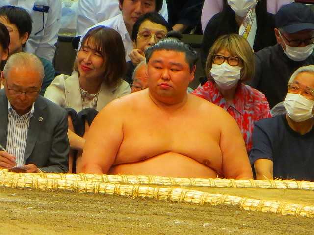 【速報】大相撲 5日目 幕内 取組結果 イケメン力士の写真 2024年5月16日(木)力士の出身校とは? 注目の取組は・・大の里vs霧島 豊昇 ...