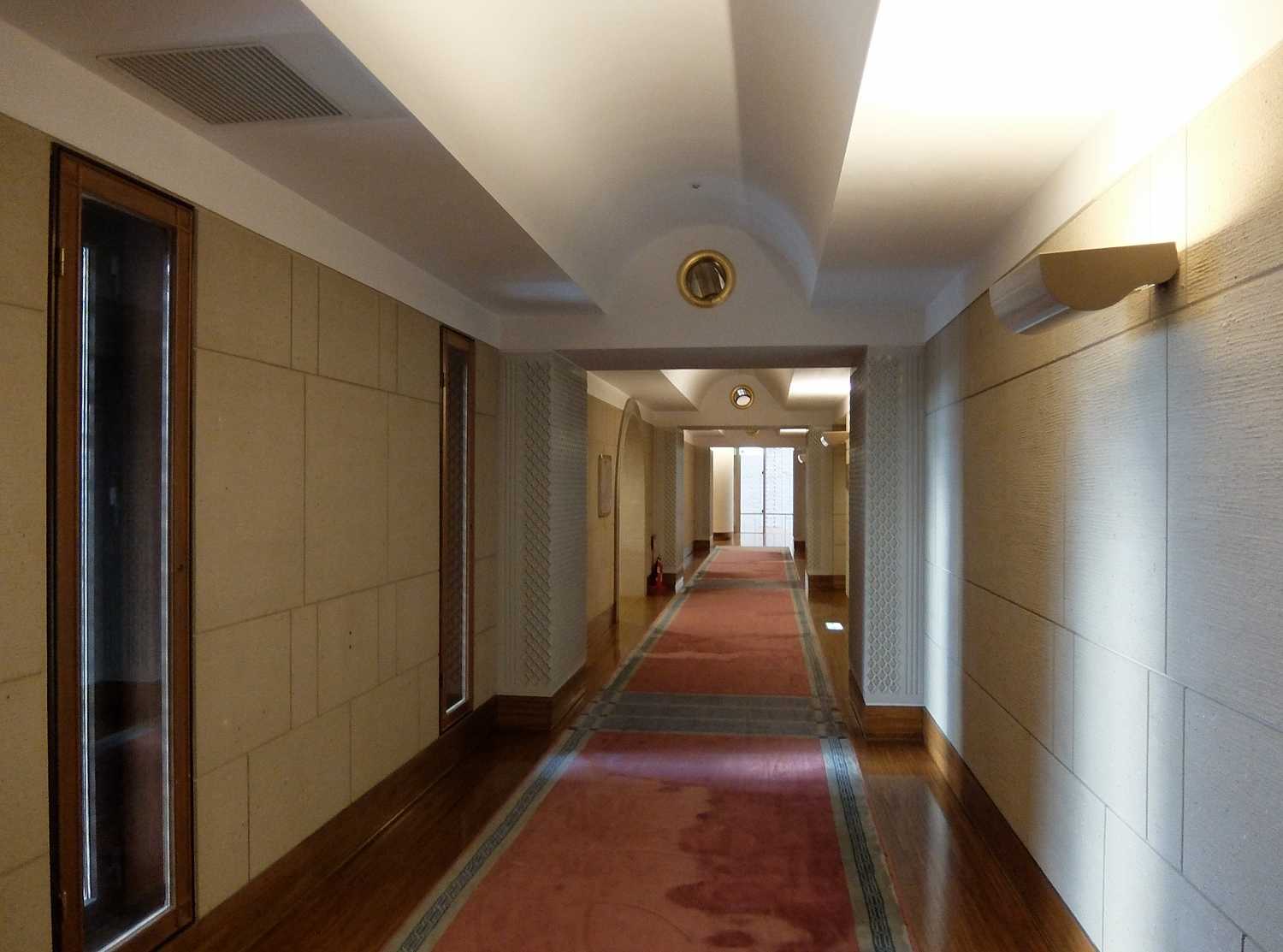 白浜 ホテル川久 全室スイート 贅沢 高級 宮殿 美術館
