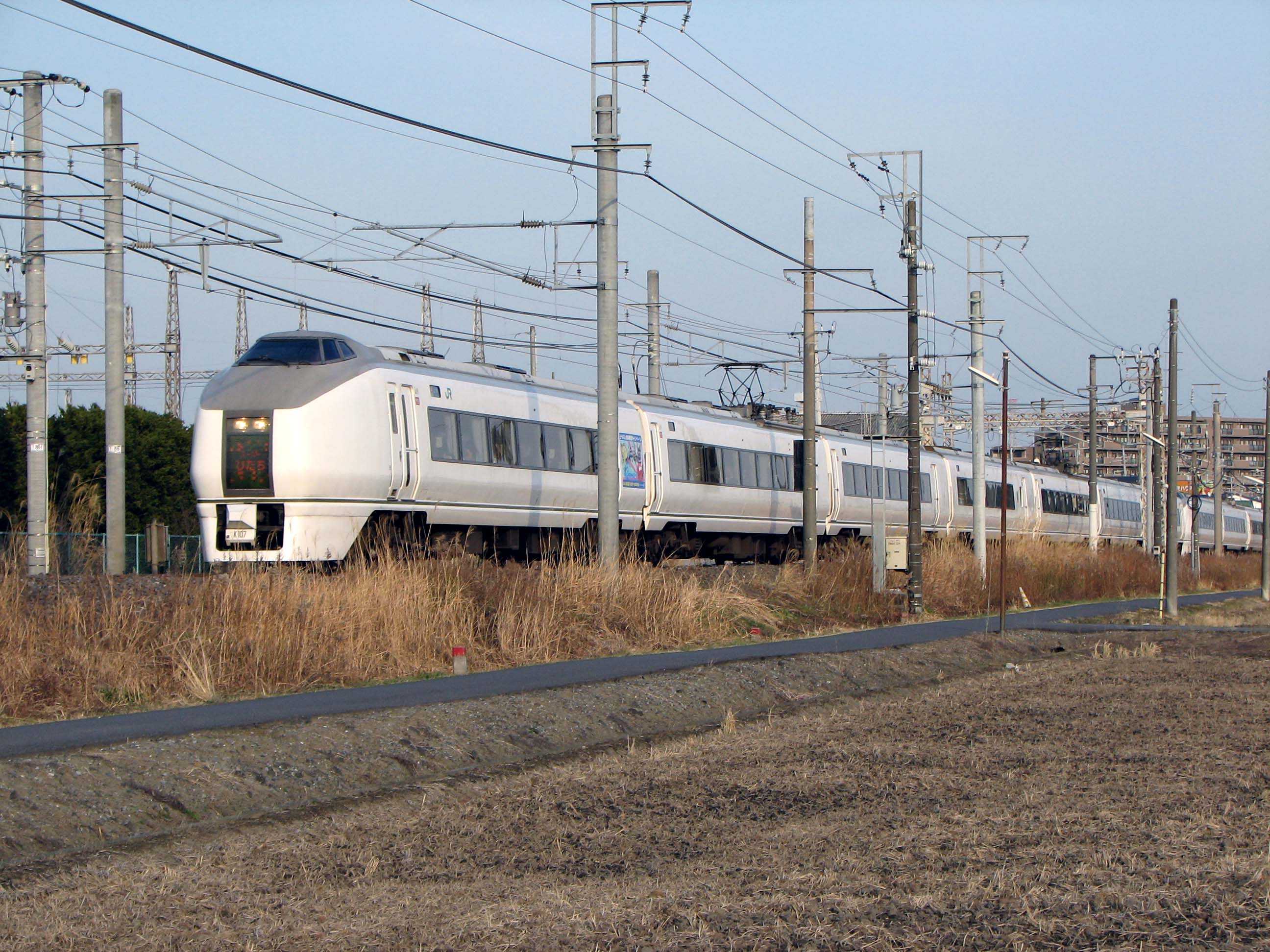 651系スーパーひたち交直両用特急型電車 JR東日本651系電車 - Wikipedia
