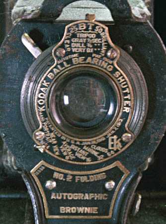 143=Kodak NO.2 FOLDING AUTOGRAPHIC BROWNIE（モボの必携品だったかも