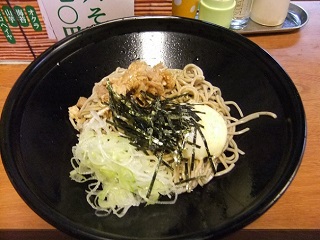 大江戸そば日暮里11・12号店のカレー風味の油そば