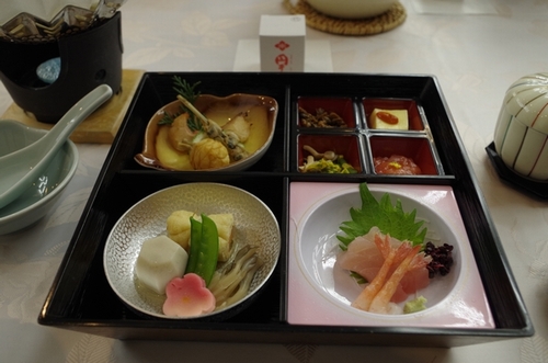 神宮会館ランチ07ML.jpg