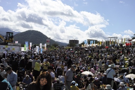 5人-2.JPG