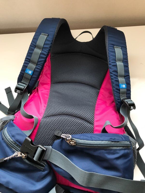 19 5 7 チェストストラップの無いザックに 後付けチェストストラップ とめの遊びのネタ 島根より愛をこめて キャンプ 登山 楽天ブログ