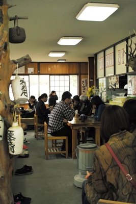店内.JPG