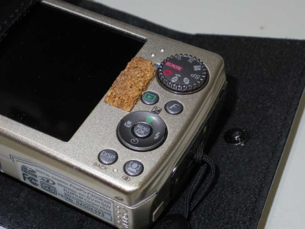 FinePix F200EXR を現役復帰させました♪ | 楽しい○○○遊び♪ - 楽天