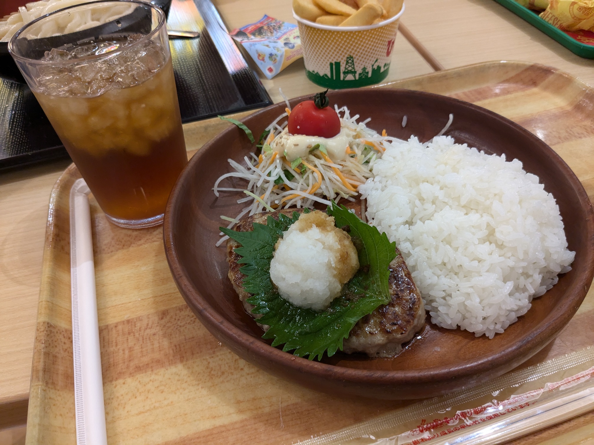 埼玉県越谷市　びっくりドンキーポケットキッチンイオンレイクタウンmori店 ランチ　おろしそバーグディッシュ