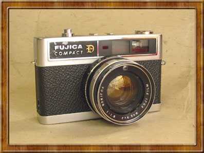 126=大原麗子さんの額（FUJICA COMPACT D） | 写真機の話をしよう 