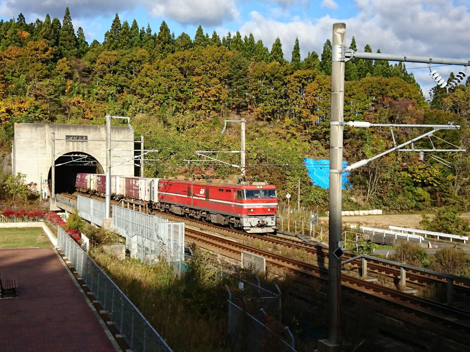 貨物列車は何を運んでいるのか コンテナの中身は 牛乳 自衛隊車両 ゴミを運ぶことも 記事詳細 Infoseekニュース 食楽系旅幸のガッツリガッコン 楽天ブログ