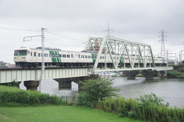 85系 乗務員訓練 in新中川 & EF64 1030牽引 E531系 配給2