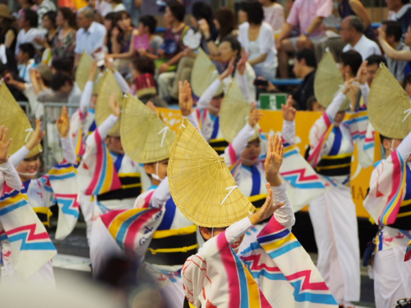 阿波踊り