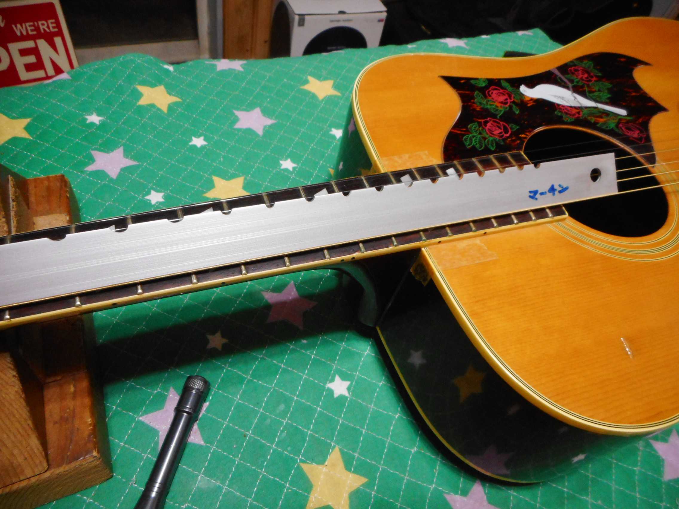 ◇Tomson WD30 DOVE モデル 魔改造します | 青春のギターリペア K2