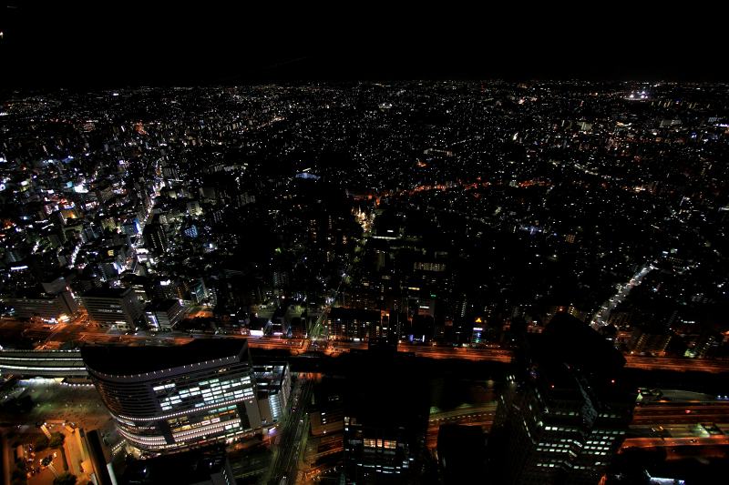 ランドマークタワー夜景_03.jpg