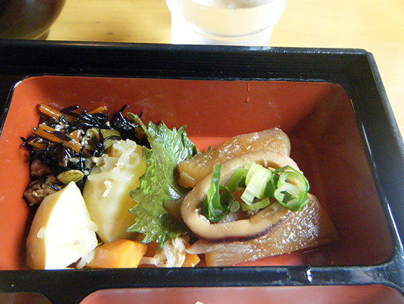 アメリカンステーションの「イカ大根」♪