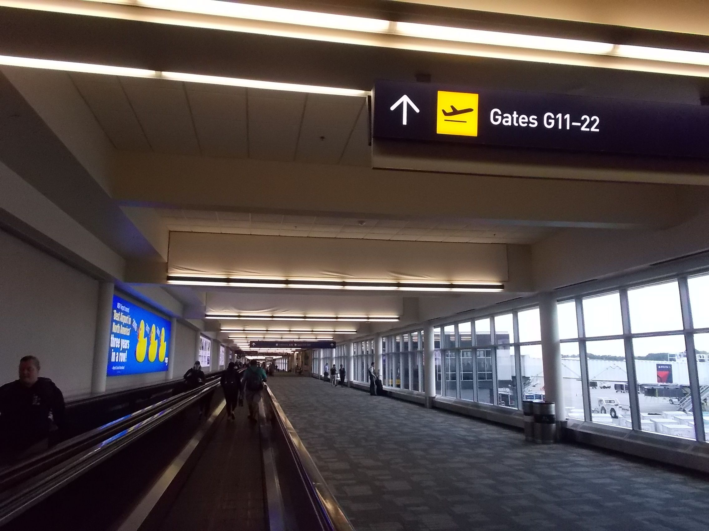 ミネアポリス・セントポール国際空港 カート乗車 ラスベガス ロサンゼルスの旅 楽天ブログ