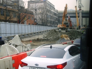 20120214 hongjae overpass being removed 1.jpg