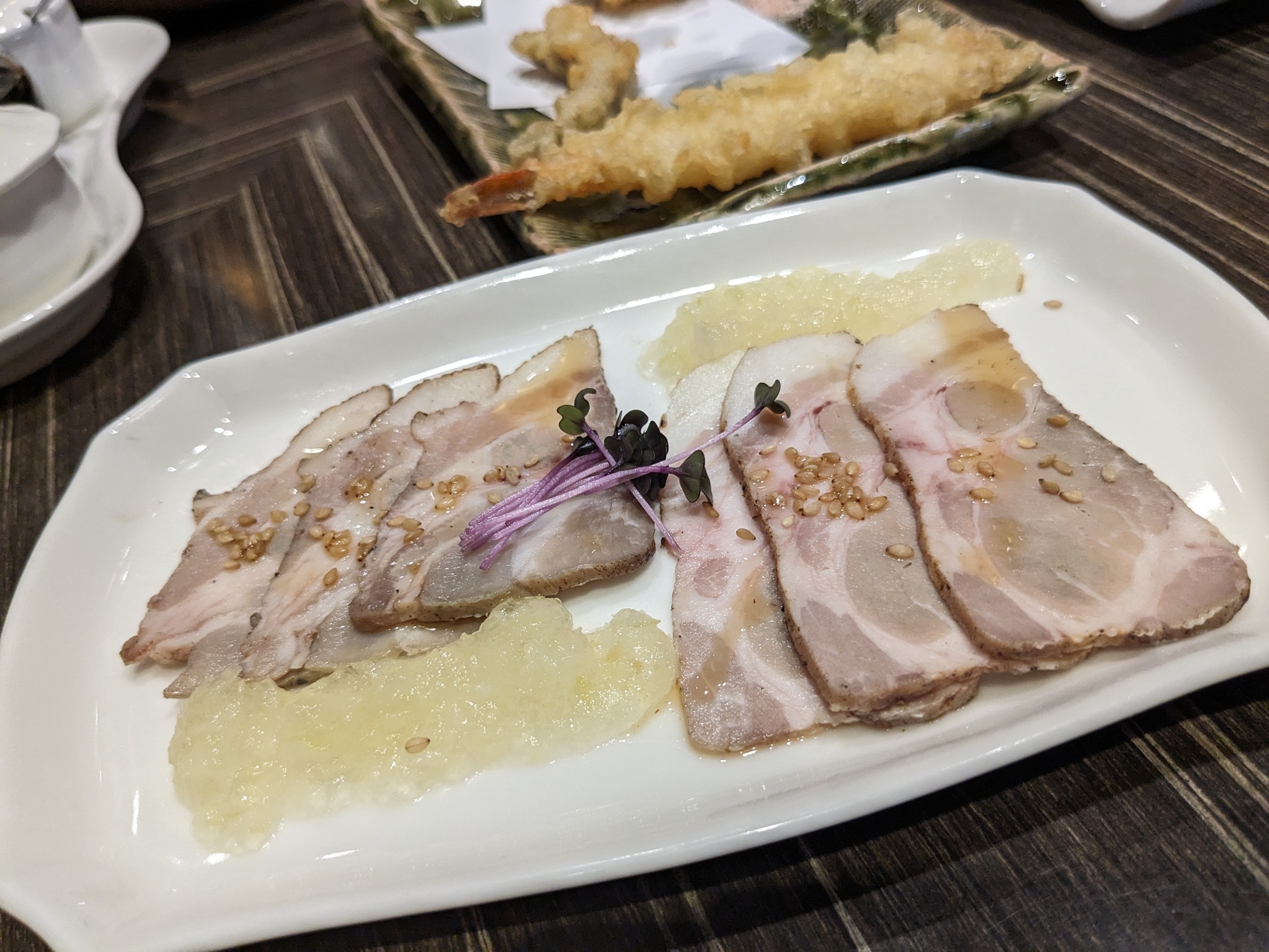 横浜ベイシェラトンホテル　ランチビュッフェ　諌美豚の低温ロースト　ゆうこうネギ塩ポン酢ジュレ