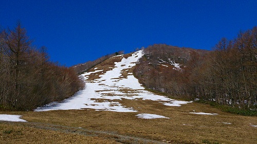 s-20140425不忘山ゲレンデ残雪.jpg