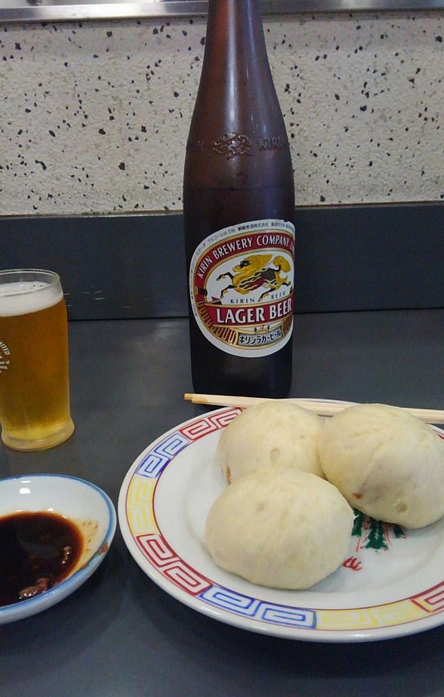 名物豚饅１個100円.JPG