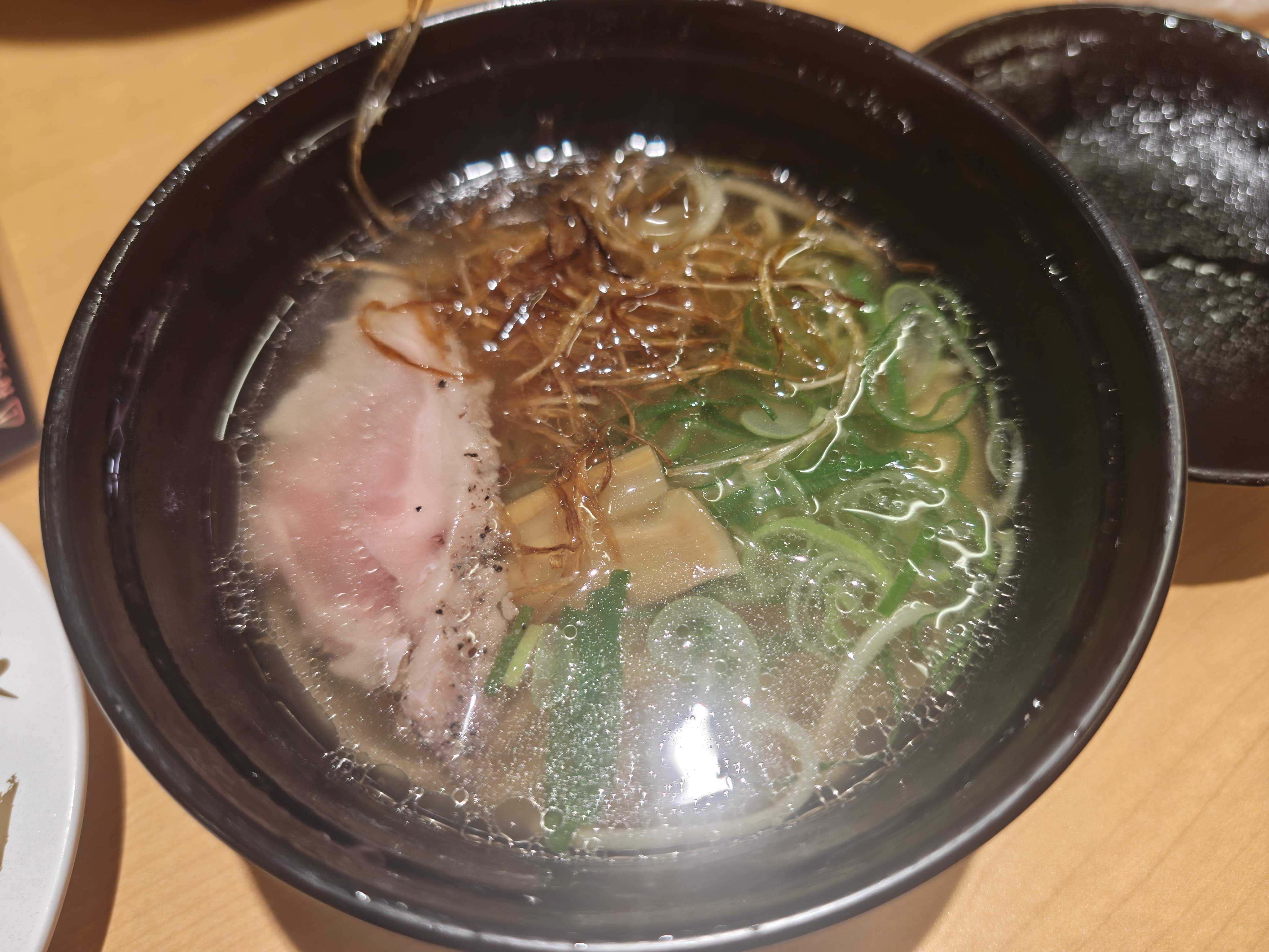 スシロー　千葉限定　香味清湯 塩らーめん