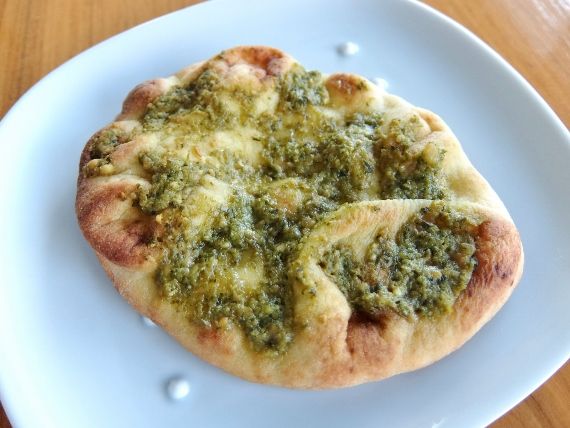 コストコで買ったStone Fire ミニ ナン18コ　848円　 Stone Fire Tandoor Baked Mini Naan Original