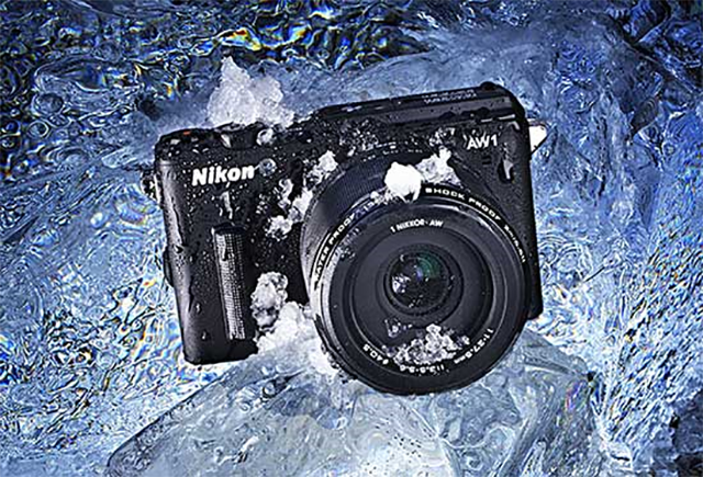 ニコン Nikon1 AW1 防水ズーム デジタルミラーレス一眼レフ 15m防水