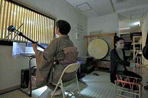 出囃子と俗曲師 耳 ミミ とチャッピの布団 楽天ブログ