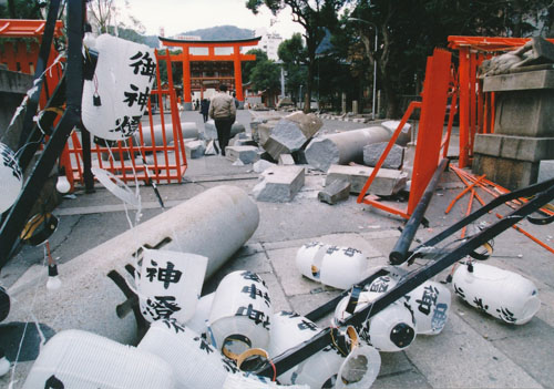 生田神社前