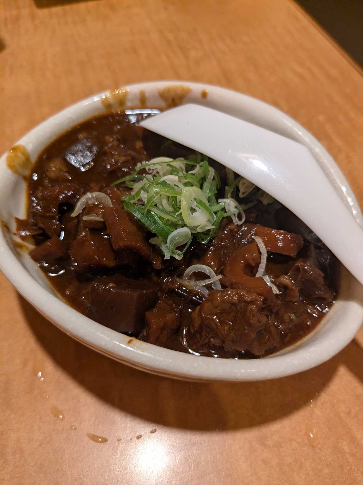 名古屋駅　居酒屋風来坊 小学生連れ夕食　牛すじどて煮