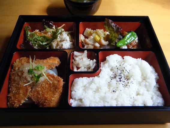 アメリカンステーションの「和風チキンカツ」-1♪