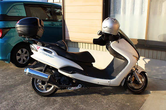 マジェスティ125-06♪